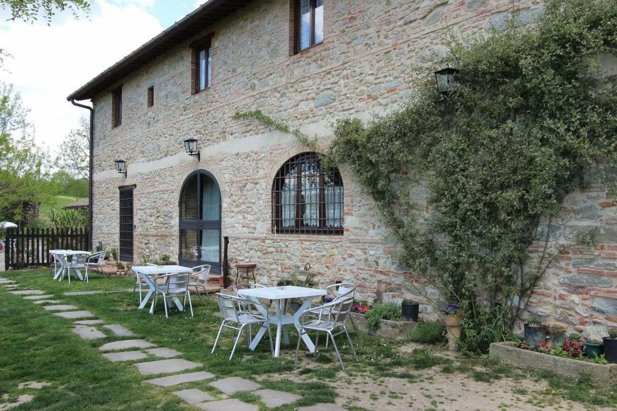 Agriturismo Stazione Di Monta Vicchio Ngoại thất bức ảnh